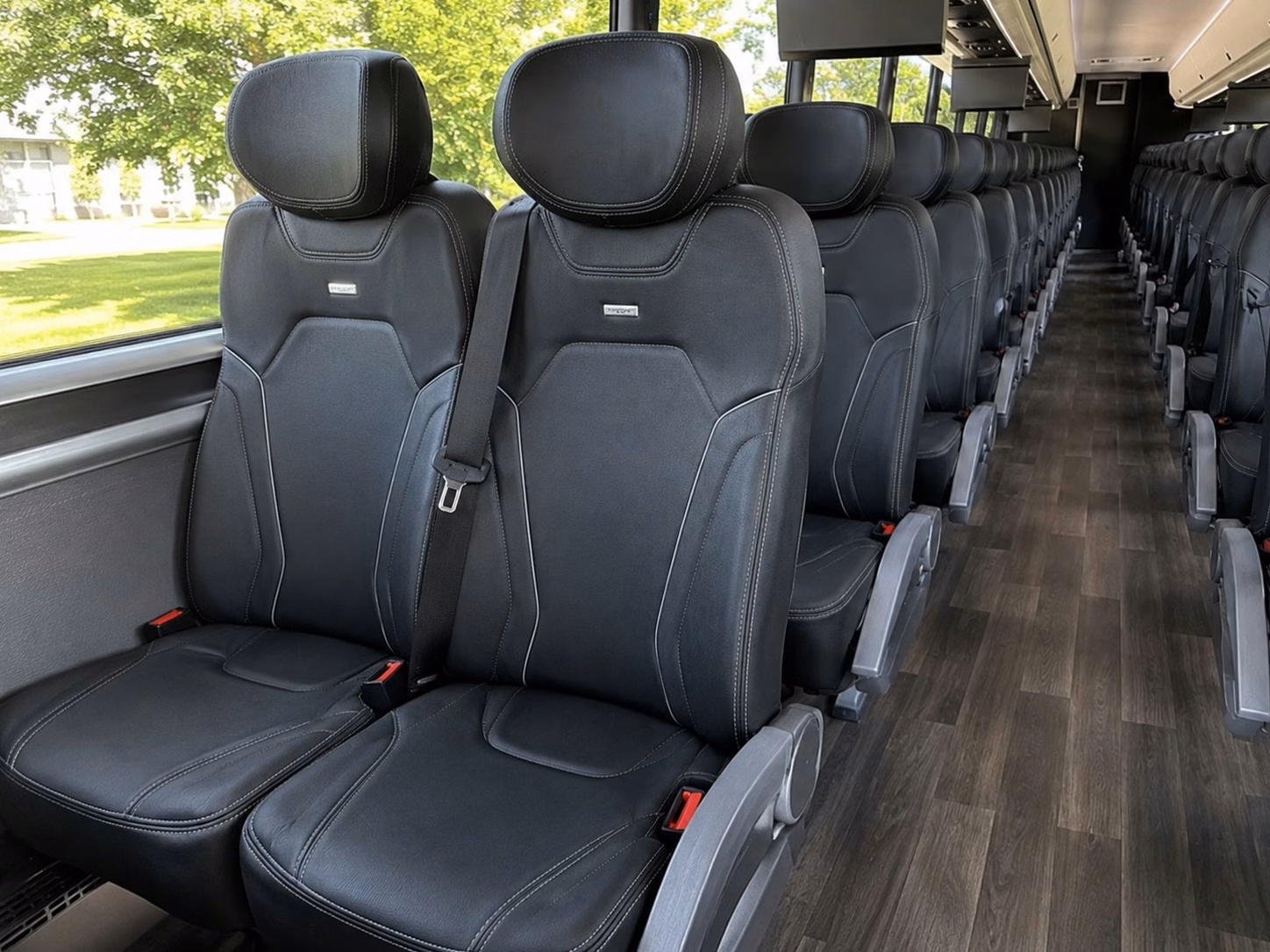 airport transfers for out of town wedding guests flying into roanoke