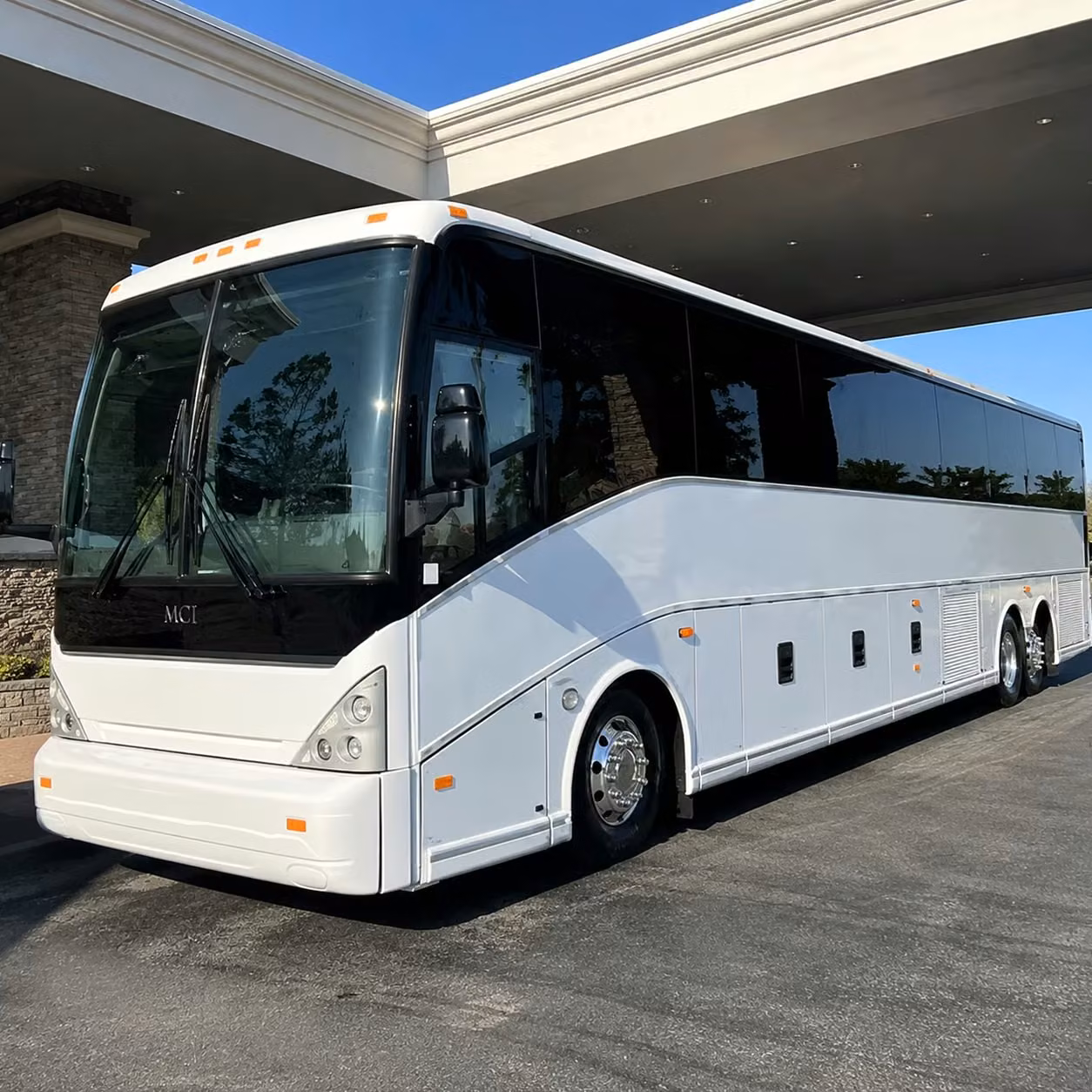 because corporate groups deserve seamless roanoke airport transfers