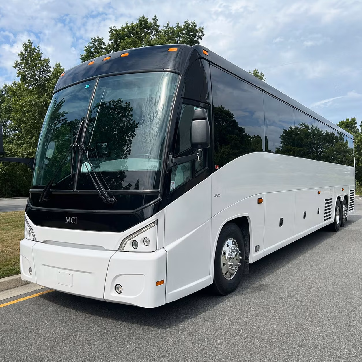 book long distance transportation in roanoke or any city nearby