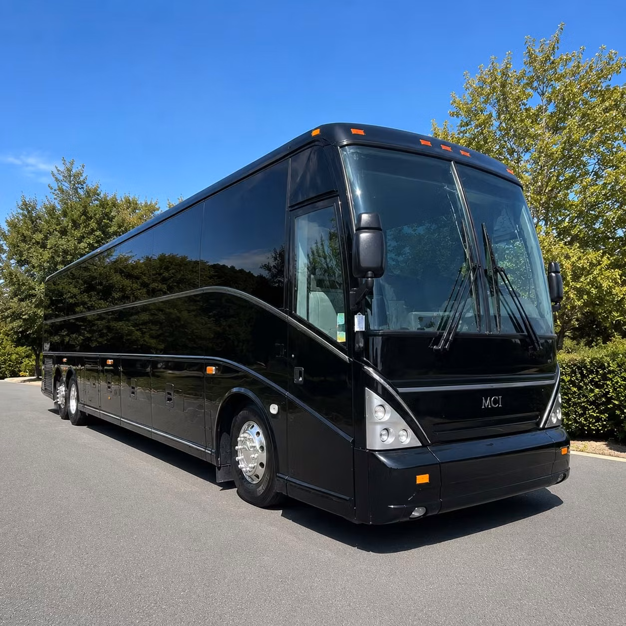 corporate event shuttle bus rentals in roanoke virginia