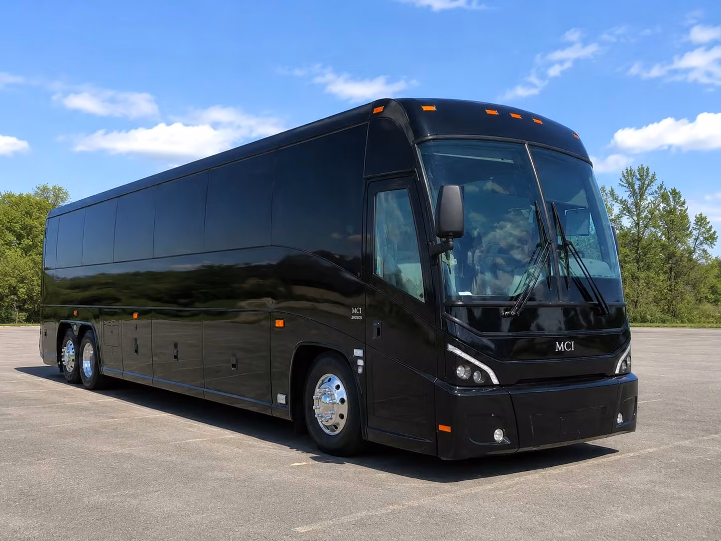 roanoke charter bus rental fleet